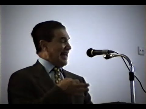Divaldo Franco em 1997 na EBCE de S. João de Ver